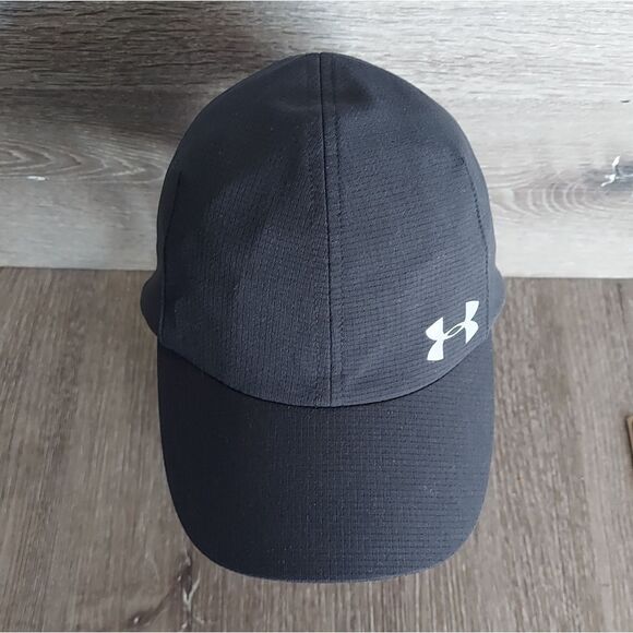 Under Armour Black Lightweight Running Hat - Picture 2 of 5